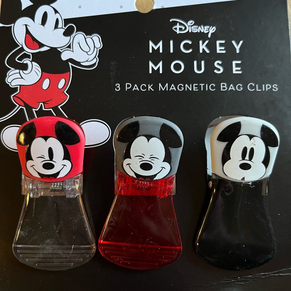 Disney Mickey and Minnie Mouse Kitchen Set - Picture 4 of 6